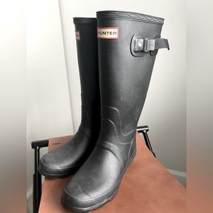 Hunter Huntress Boots